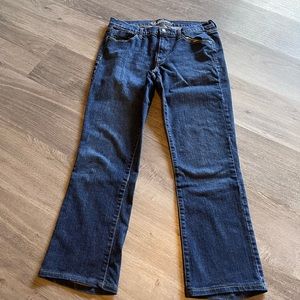 Old Navy Sweetheart 12